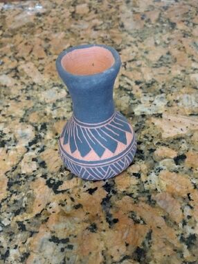 Navajo Handmade Ceramic Mini Vase in Black and Natural Terracotta Signed